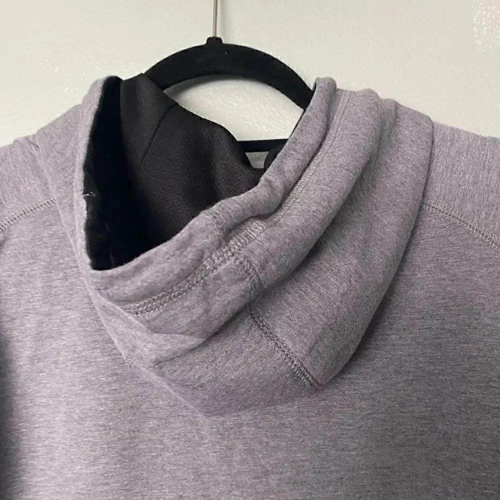 Zella Pullover Hoodie in Grey Size M